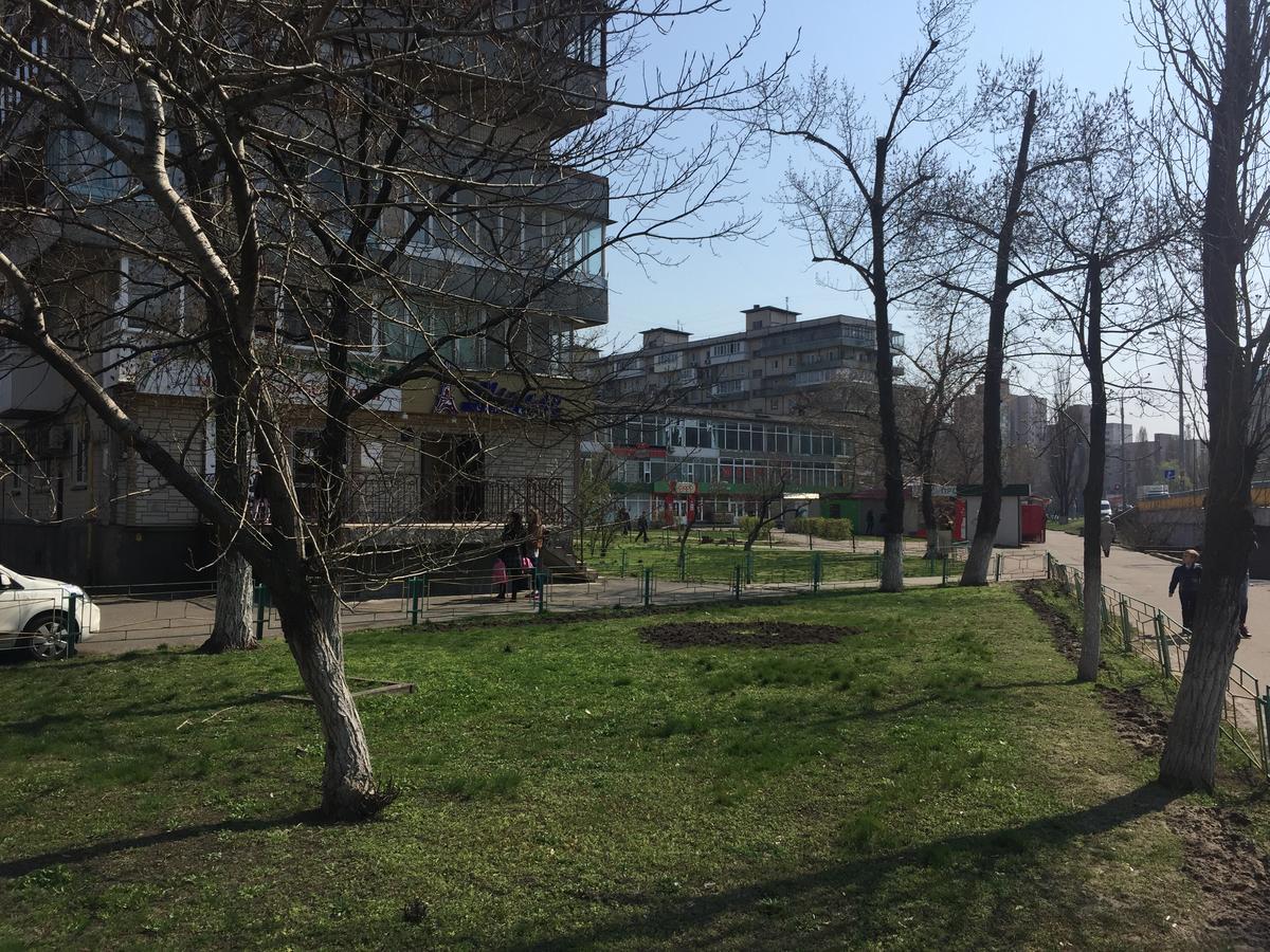 Artal Apartment On Iordanskaya 22 基輔 外观 照片